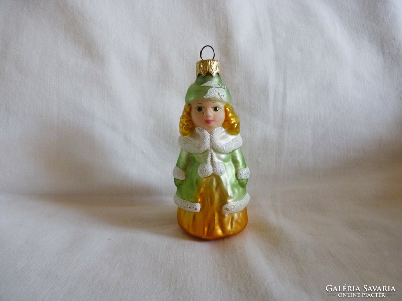 Retro-style glass Christmas tree decoration - little girl in winter clothes!