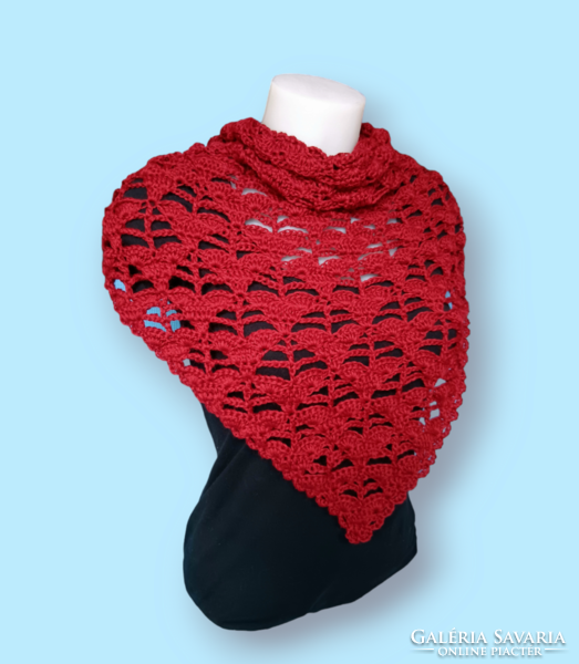 Crochet scarf - burgundy hearts