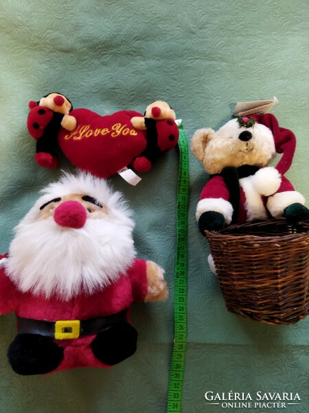 Plush toys for gifts and decorations