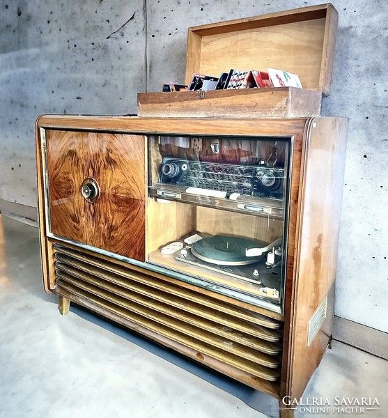 Retro, vintage Grundig zeneszekrény, sideboard