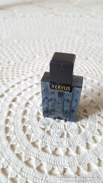 Mini givenchy xeryus perfume bottle