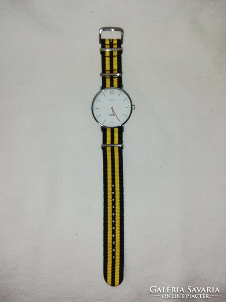 Knapp wristwatch with nato watch strap