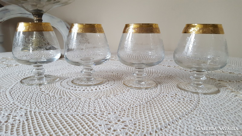 Beautiful murano medici cognac glass with gold rim 4 pcs.