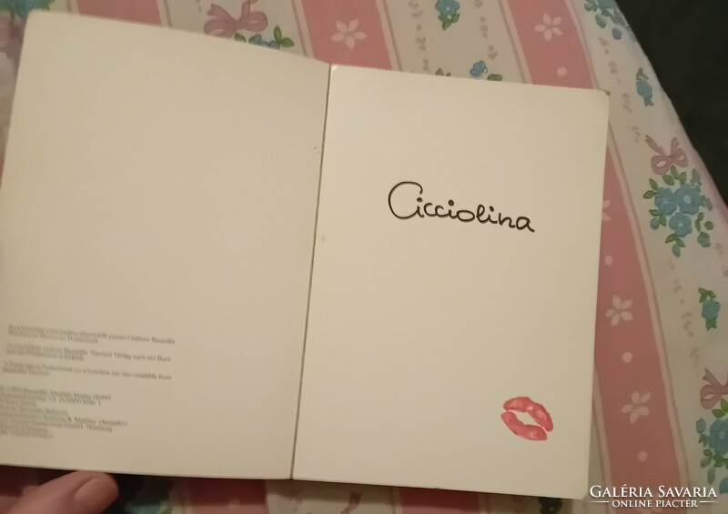 Ciccolina képeslapkönyv
