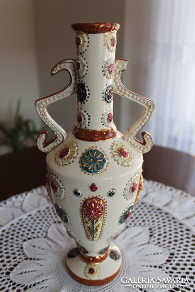 English Victorian majolica - Zsolnay style vases