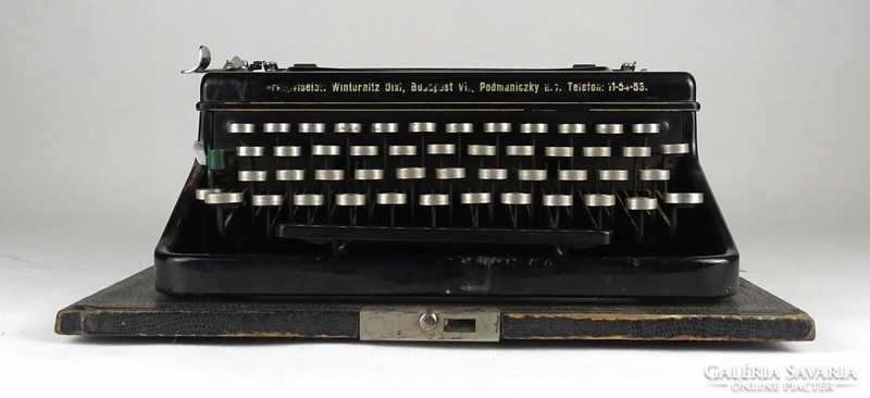 1P622 antique triumph norm 6 mechanical typewriter