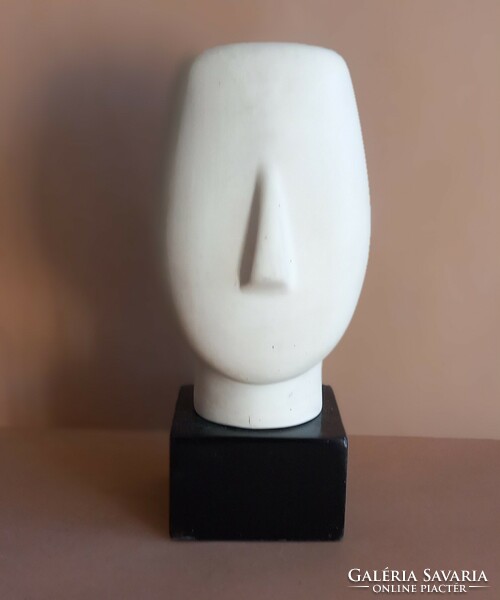 Cycladic head sculpture decoration negotiable art deco design