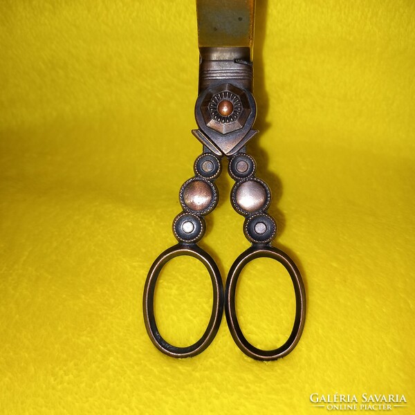 Decorative, copper candle extinguishing scissors - wick scissors, copper scissors.