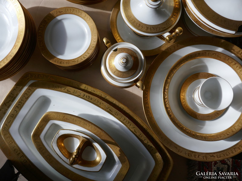 Antique bavarian Hutschenreuther gold-colored rimmed porcelain tableware