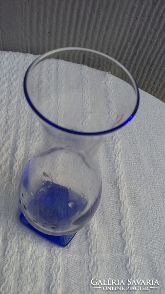 Bormioli Rocco Italy kék üvegváza, 17 cm