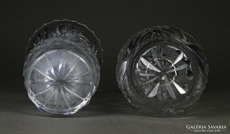 1Q201 Hibátlan csiszolt üveg kristály váza 2 darab