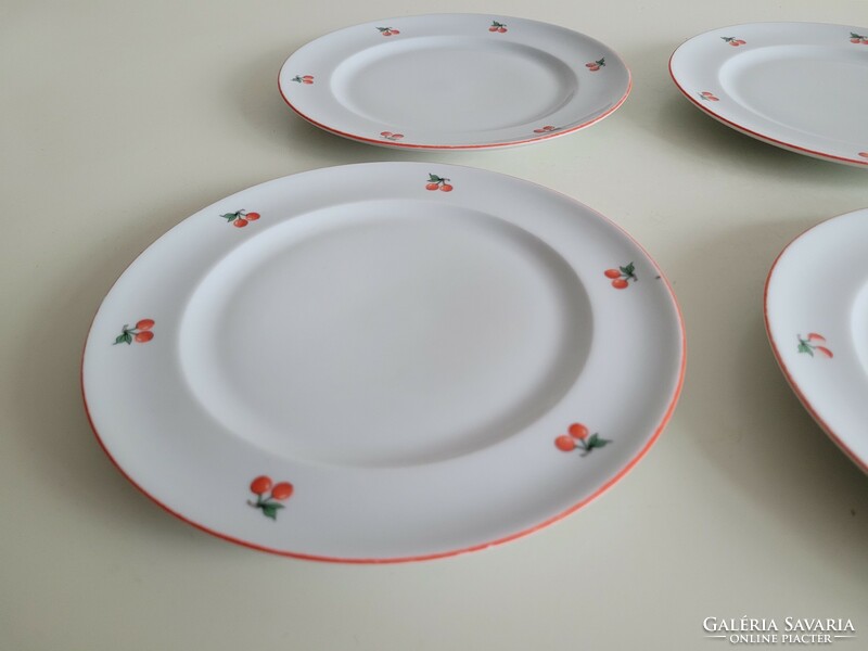 Retro 4 cherry-patterned lowland porcelain plates 19.5 cm cherry plate