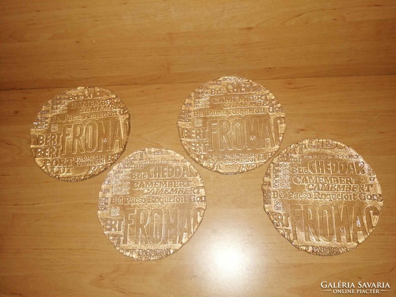 Glass small plate with cheese names 4 in one - 18.5 cm (2p-1)