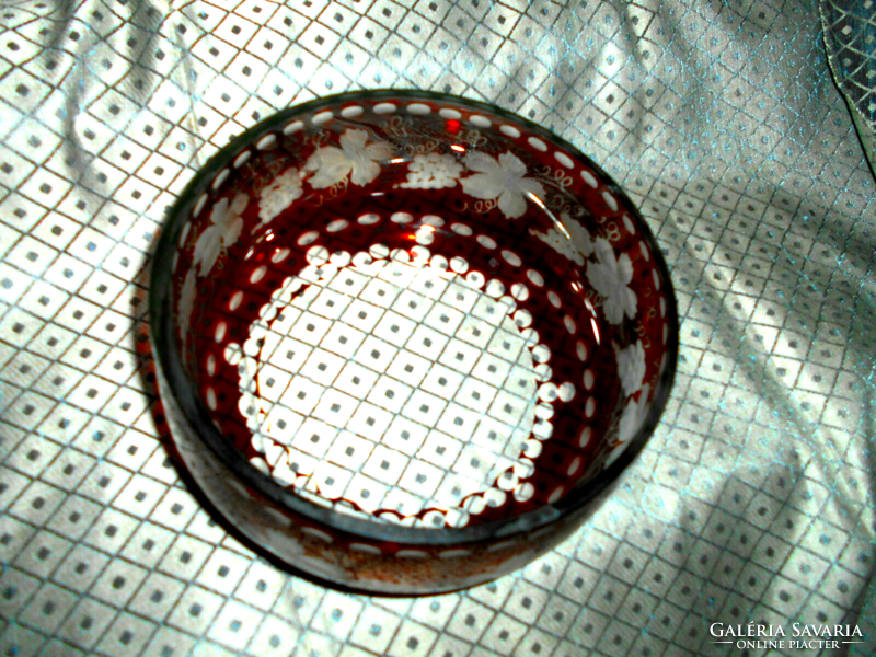 Heavy polished bay bowl - grape pattern
