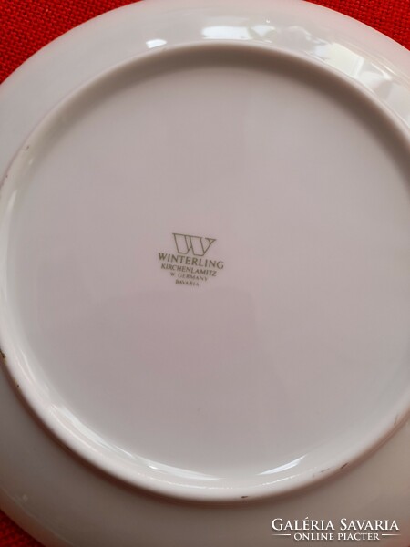 Winterling dessert plates