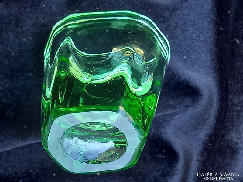 Art deco short drinking/ liqueur glass/uranium green glass xx. First half of Sz /midcentury design