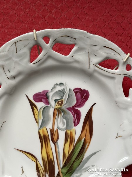 Antique bohemian plate with hand-painted irises, openwork border, 20 cm in diameter