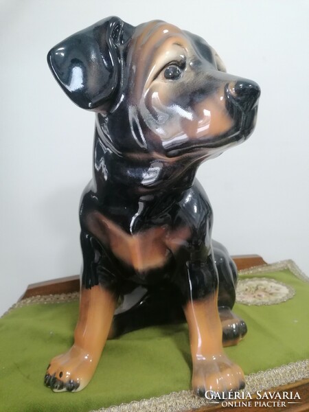 Nagyméretű kerámia kutya szobor