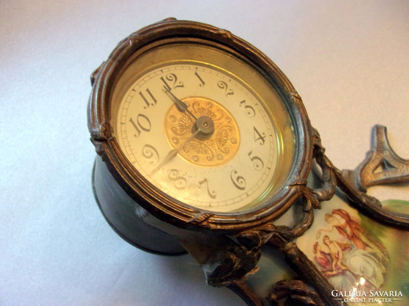 Antik porcelán berakásos kandalló óra - sérült