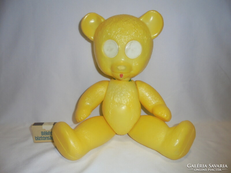 Retro toy teddy bear / dmsz /