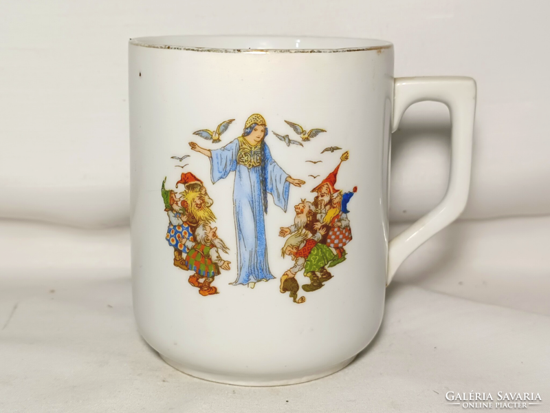 Zsolnay snow-white mug