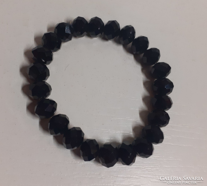 Old Czech crystal rubber bracelet in good condition