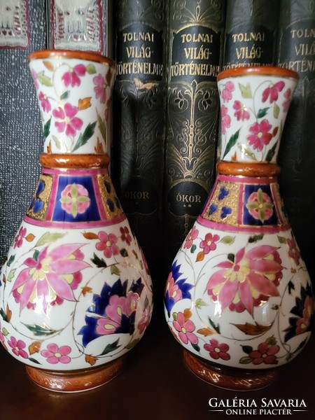 Pair of Steidl znaim art nouveau vases with gold brocade decoration (Zsolnay type)