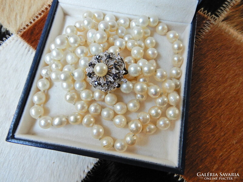 Genuine double row of real pearls with 18K white gold clasp and sapphire stones