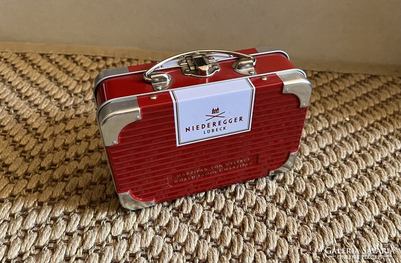 Niederegger metal box