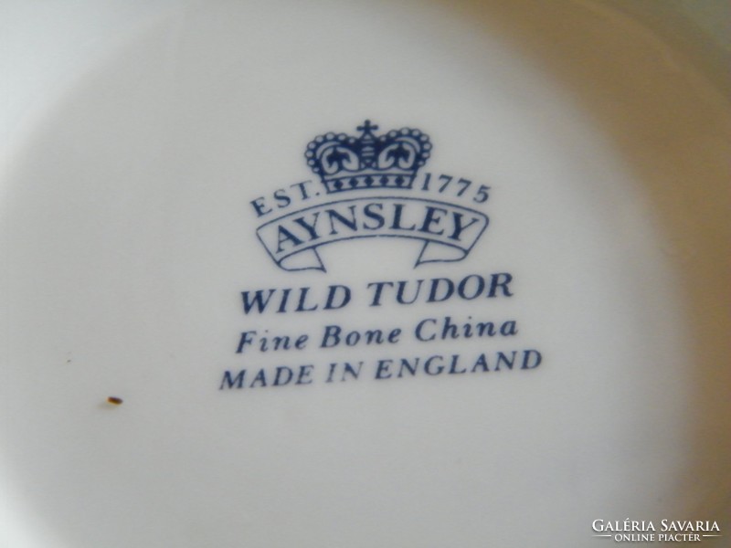 Aynsley Wild Tudor English Porcelain Lid Bonbonier