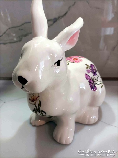 Easter rabbit, flower-patterned porcelain