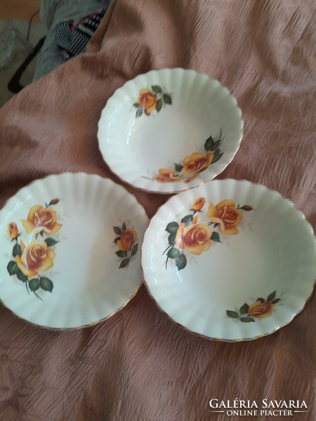 Royal English collectors yellow bowl with roses