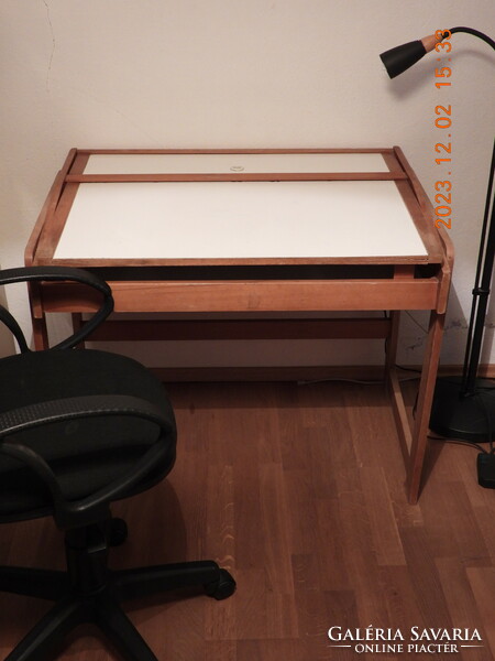 (Ikea?) Children's desk for sale