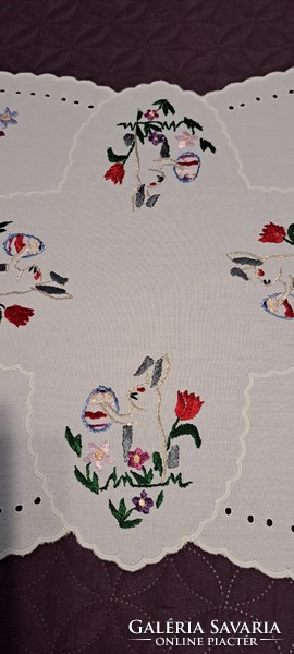 Bunny Easter tablecloth 2 (l4474)