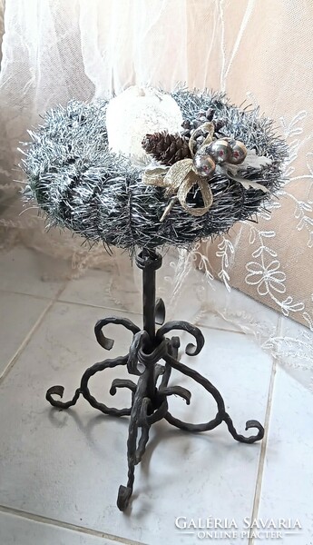 Old silver wire garland and tapestry decorated wreath door decoration 21cm Christmas decoration