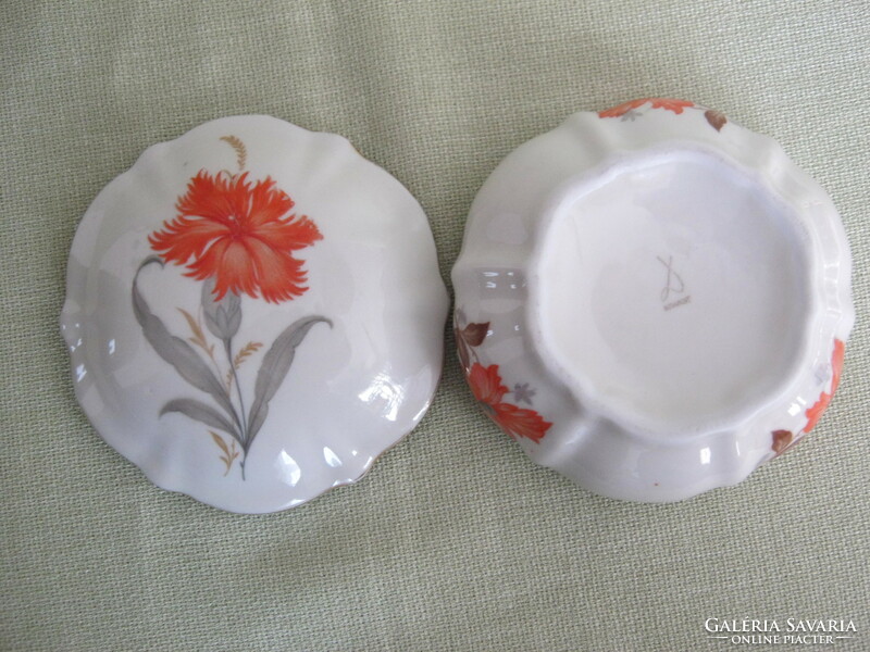 Drasche porcelain carnation bonbonier