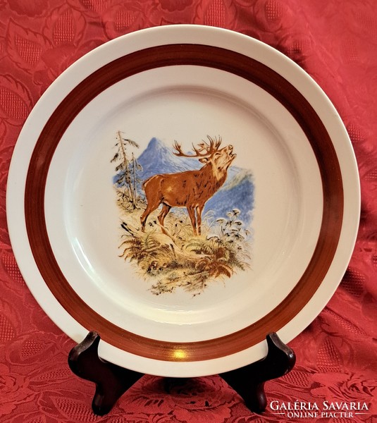 Decorative plate with deer, hunting porcelain wall plate (l4464)