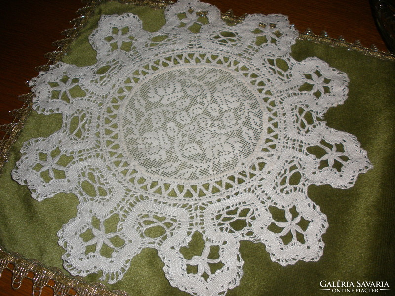 Antique lace