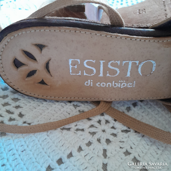Vintage Italian women's shoes esisto leather sole, size 35, with cord to be tied to the ankle