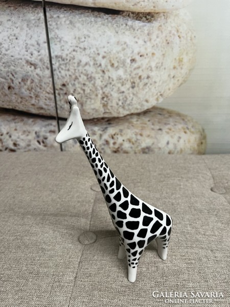Ravenclaw porcelain art deco giraffe a71