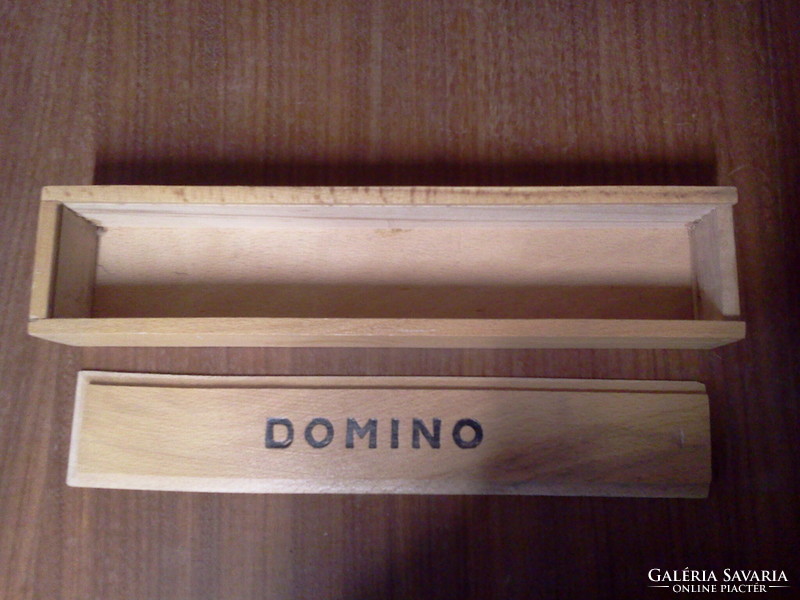 Wooden domino box