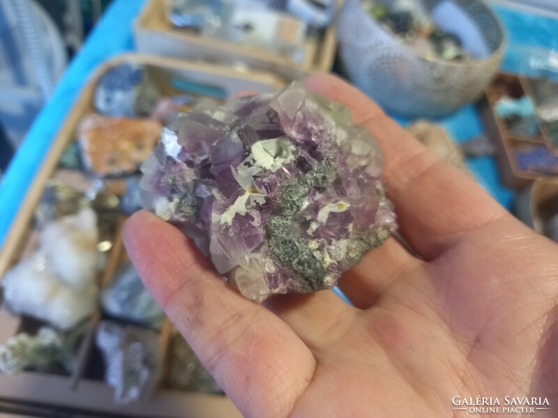 Beautiful raw fluorite / from zanghou mineral collection!!