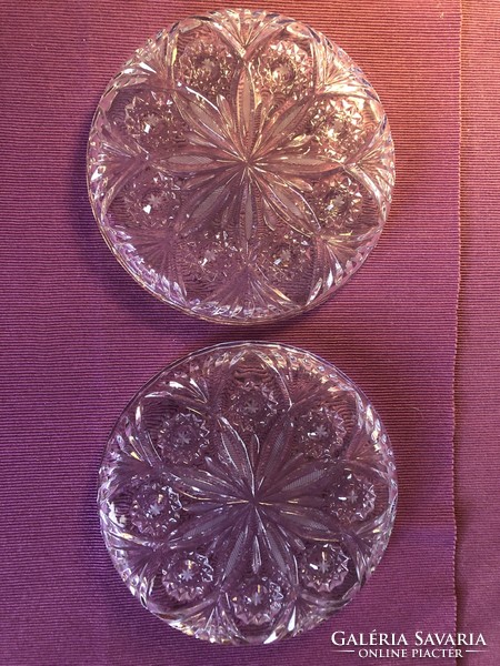 Crystal offering bowls, 2 round