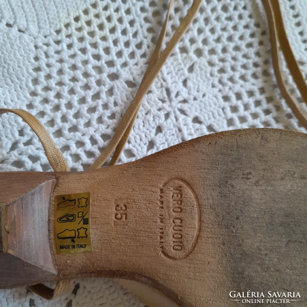 Vintage olasz női cipő ESISTO bőrtalp 35- ös méret, bokára köthető zsinórral