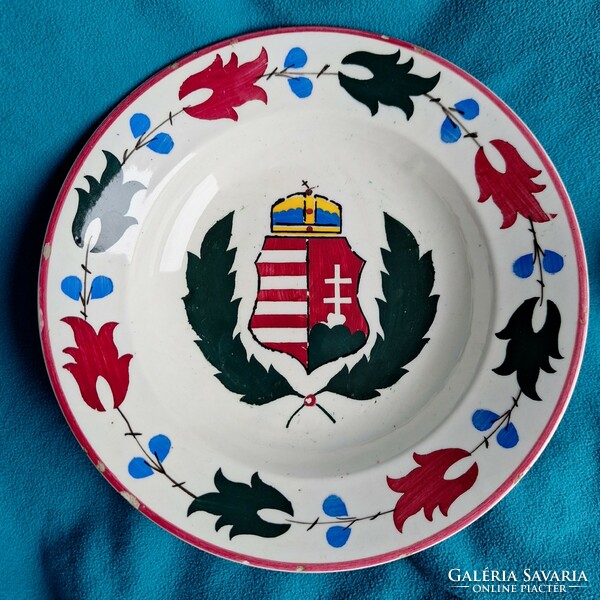 Hungarian coat of arms porcelain wall plate