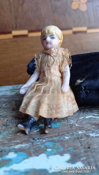 Old porcelain wired toy doll 7.6cm