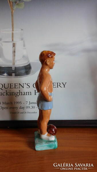 Presumably Izsépy Margit soccer figure 19 cm - rare piece