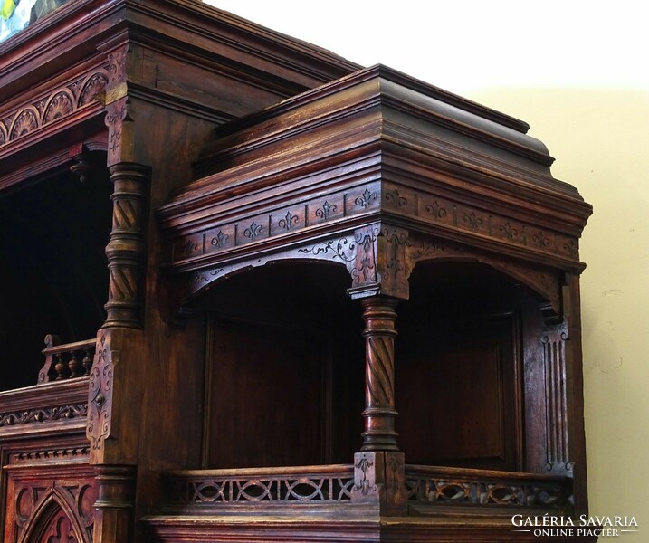 1Q140 beautiful huge antique carved Neo-Renaissance sideboard 242 x 199 cm