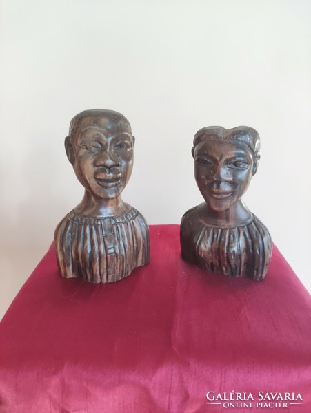 African statue couple