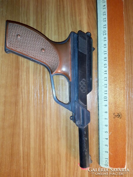 Retro plastic sport toy pistol Olympic pistol made in Hungary